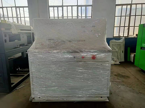 高壓共軌試驗(yàn)臺發(fā)動機(jī)轉(zhuǎn)速由什么控制